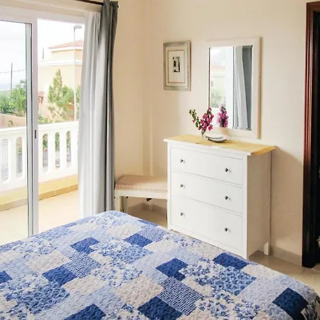 Three-bedroom Holiday In
