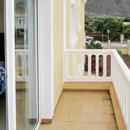Ferienhaus Three-bedroom Holiday In Buenavista Del Norte